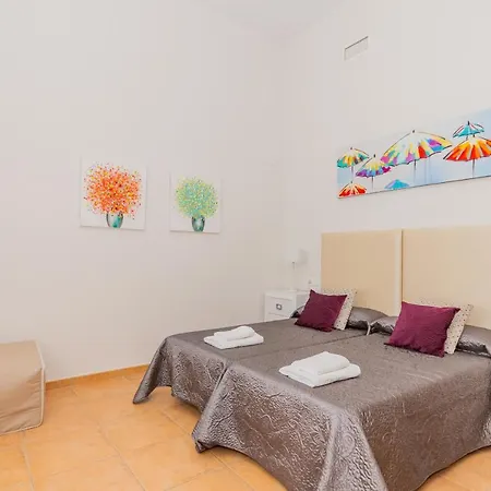 Cubo's La Rozuela Villa *